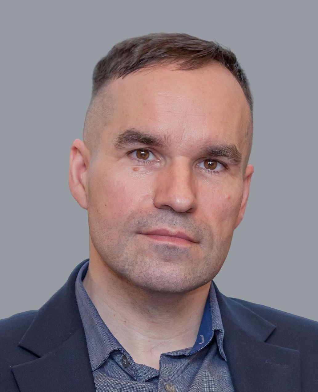 Руслан Казак